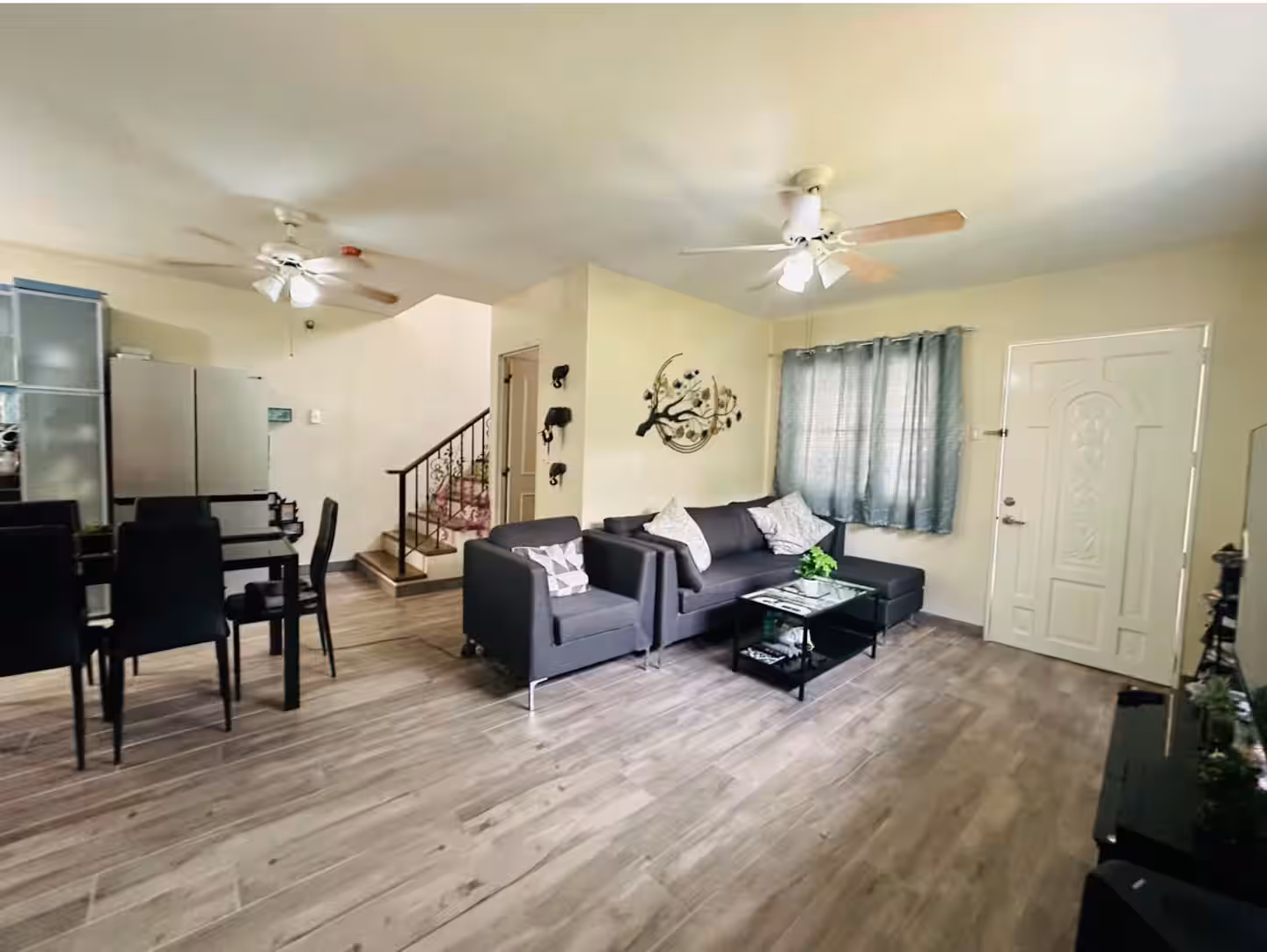 woodcrest 3bedroom livingroom1